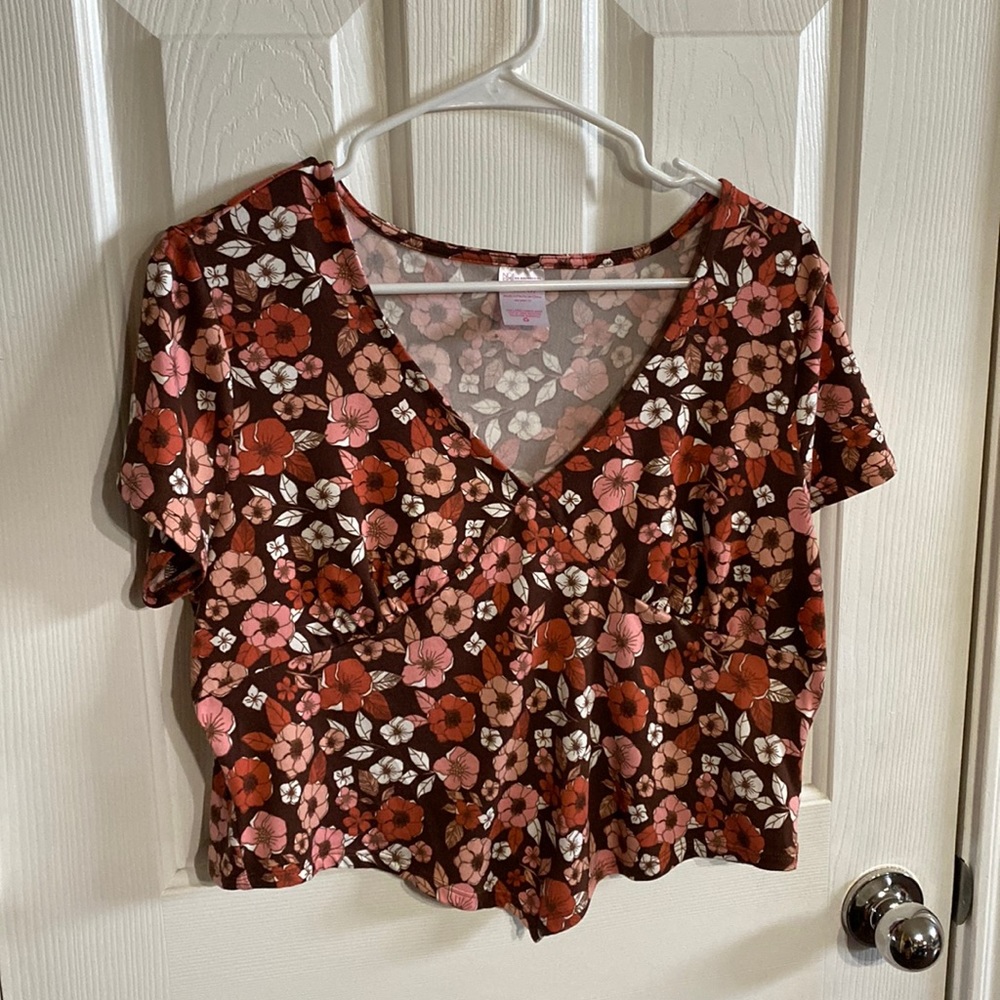 Floral crop top